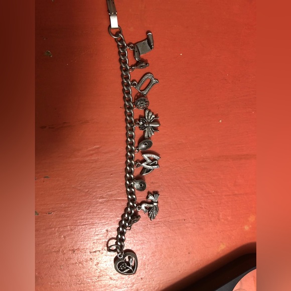 Vintage Sweetheart Charm Bracelet WILL YOU BEE MY SWEETHEART symbols message - Picture 4 of 9